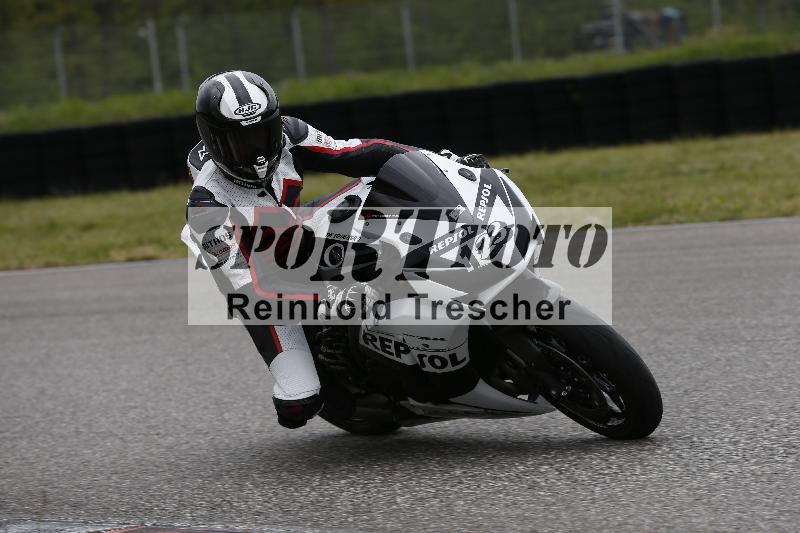 /Archiv-2024/13 22.04.2024 Plüss Moto Sport ADR/Freies Fahren/123